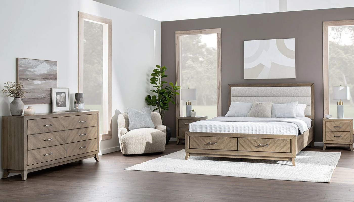 Cruel Summer Storage Bedroom - Image 3