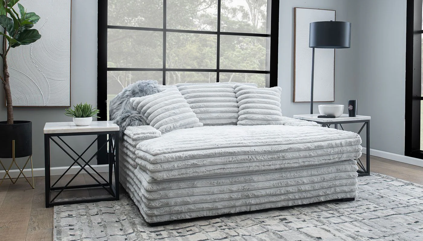 Primetime Theater Chaise - Image 3