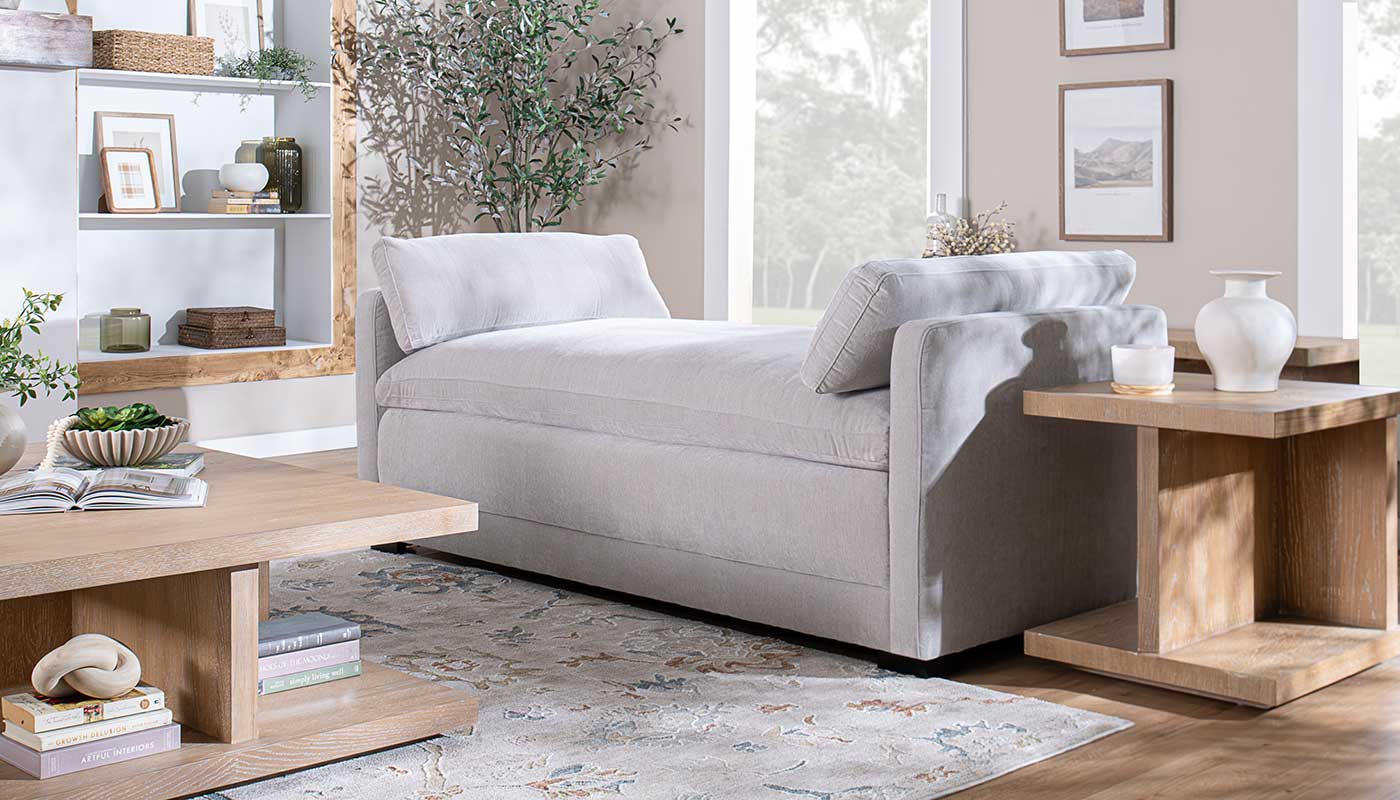 Remmy Martin Sofa Lounge - Image 4